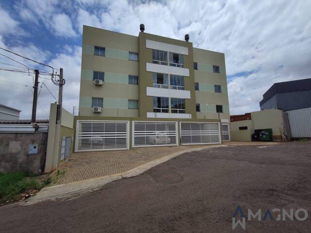 #154 - Apartamento para Venda em Cascavel - PR - 3